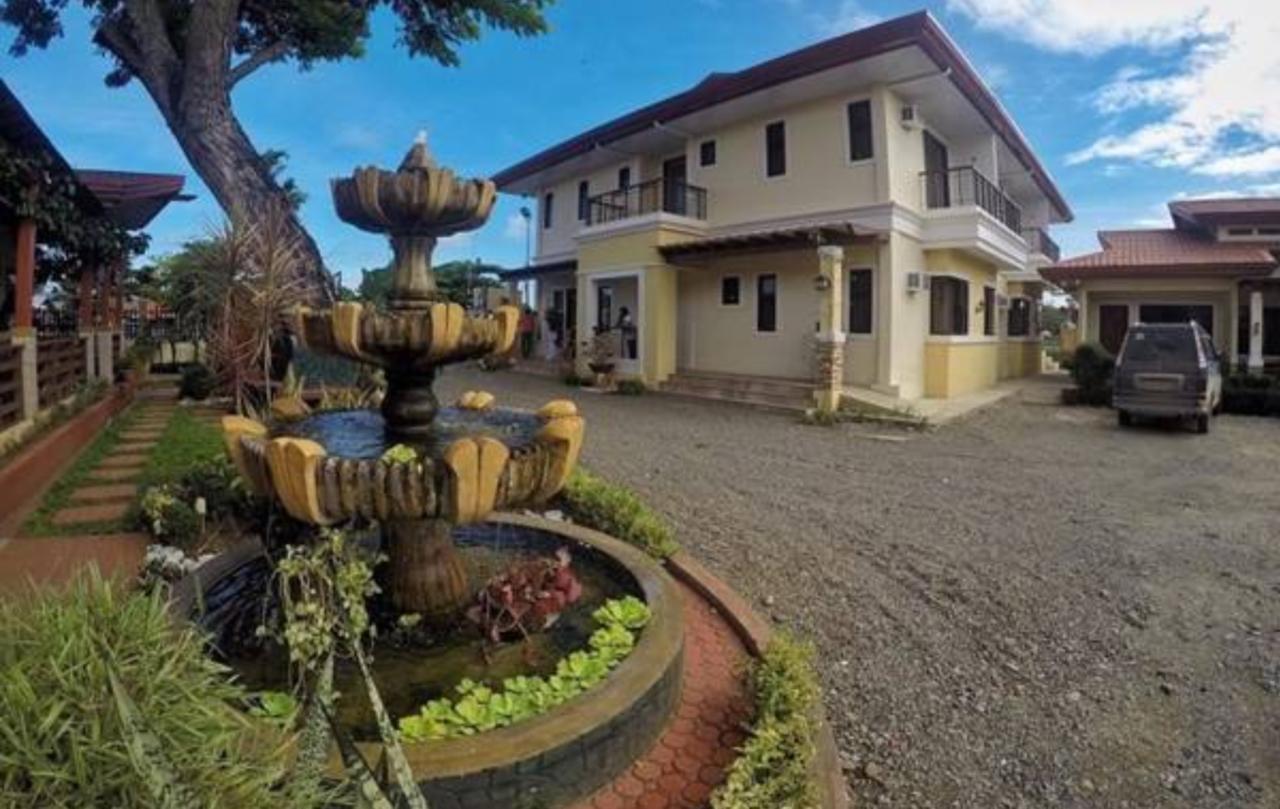 Maruyog'S Ridge Convention Center Hotel Ciudad Quezon Exterior foto