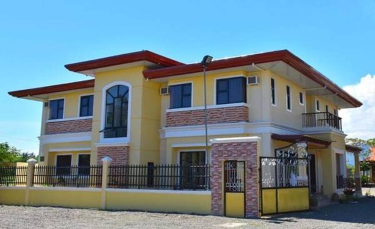 Maruyog'S Ridge Convention Center Hotel Ciudad Quezon Exterior foto