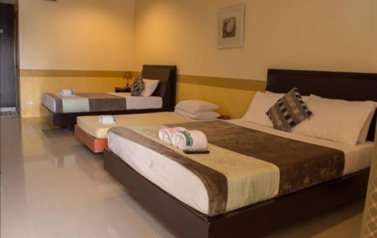 Maruyog'S Ridge Convention Center Hotel Ciudad Quezon Exterior foto