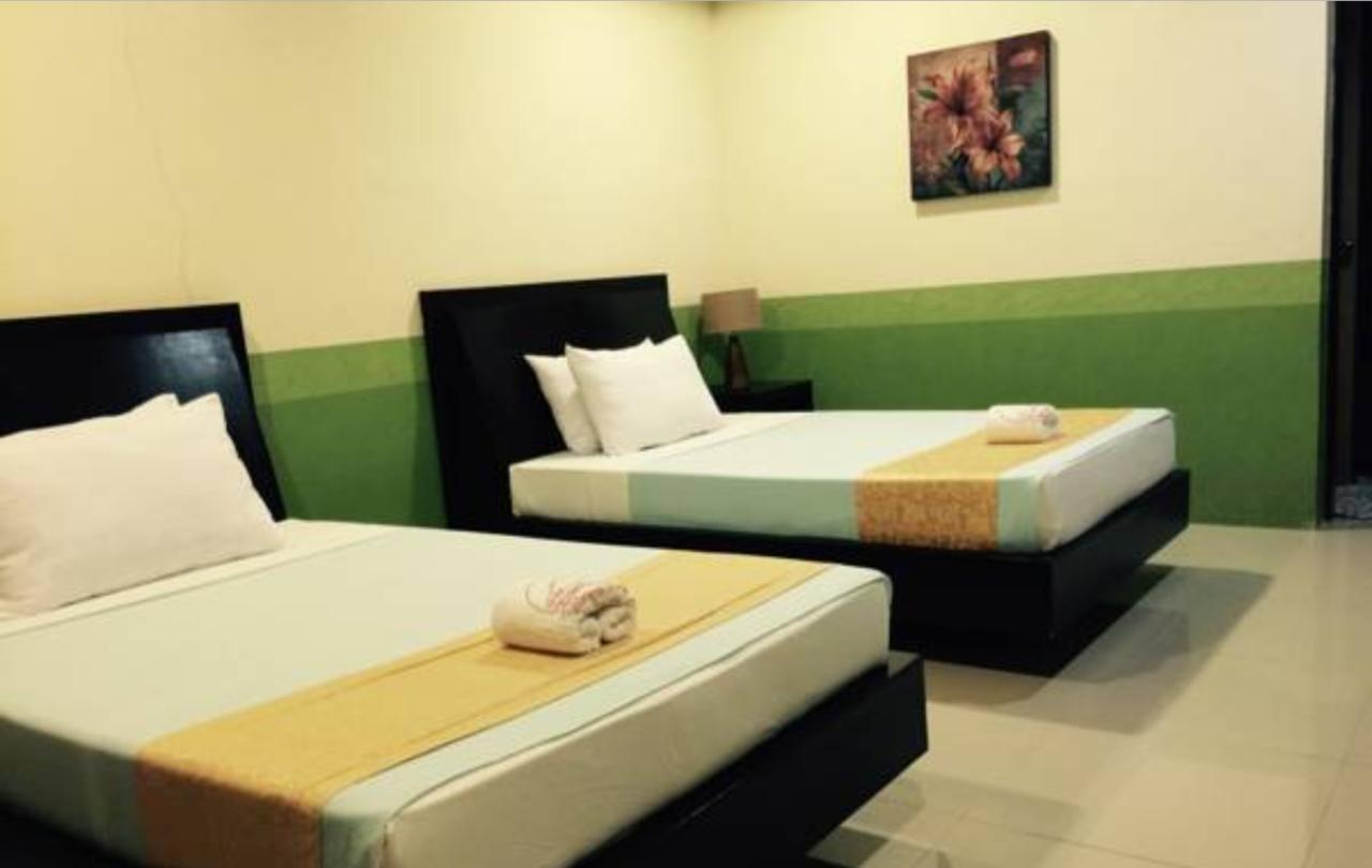 Maruyog'S Ridge Convention Center Hotel Ciudad Quezon Exterior foto